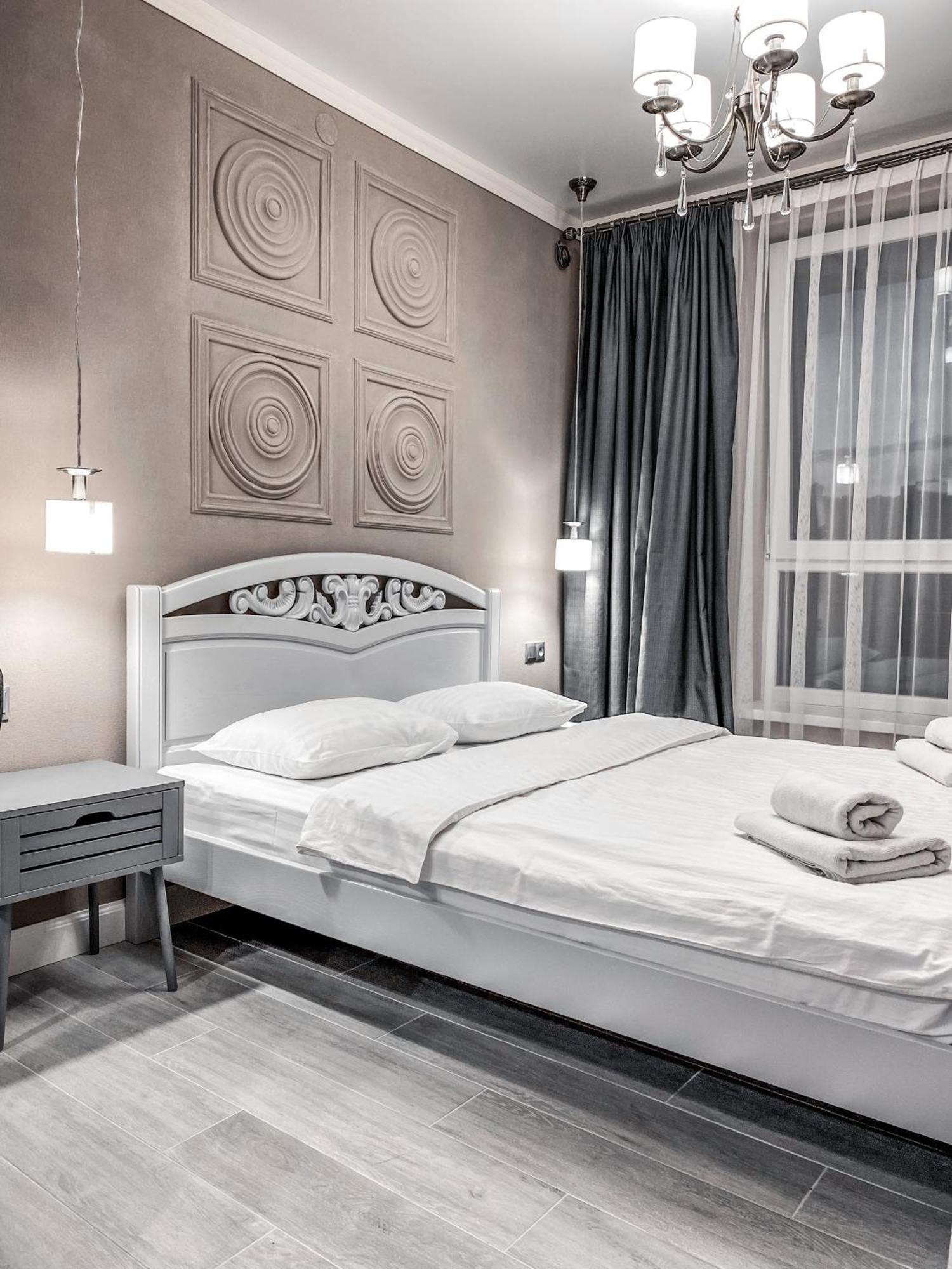 Opera Center Hotel & Apartments リヴィウ エクステリア 写真